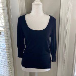 Black Scoop Neck 3/4 Sleeve Sweater